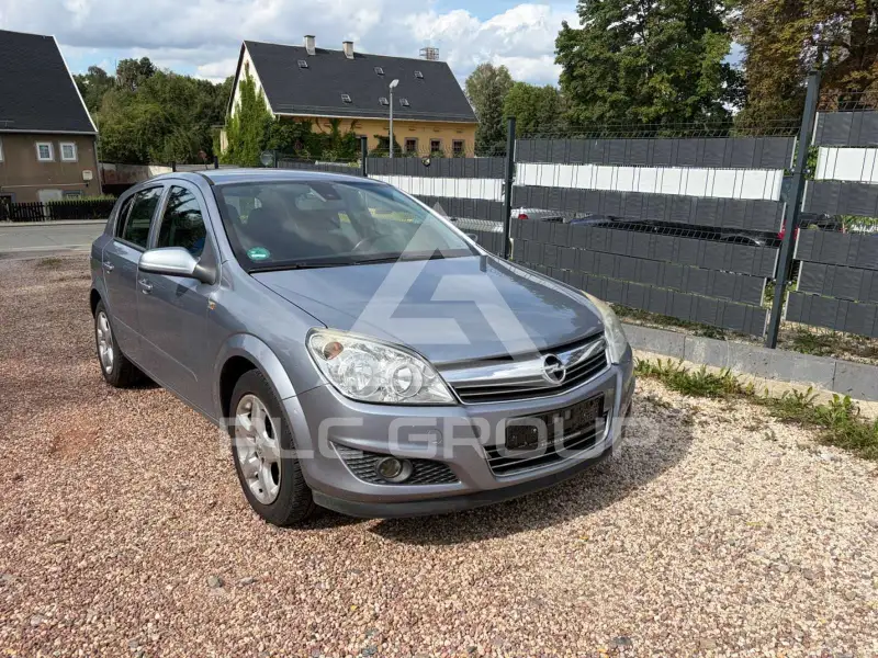 2008 Opel Astra
