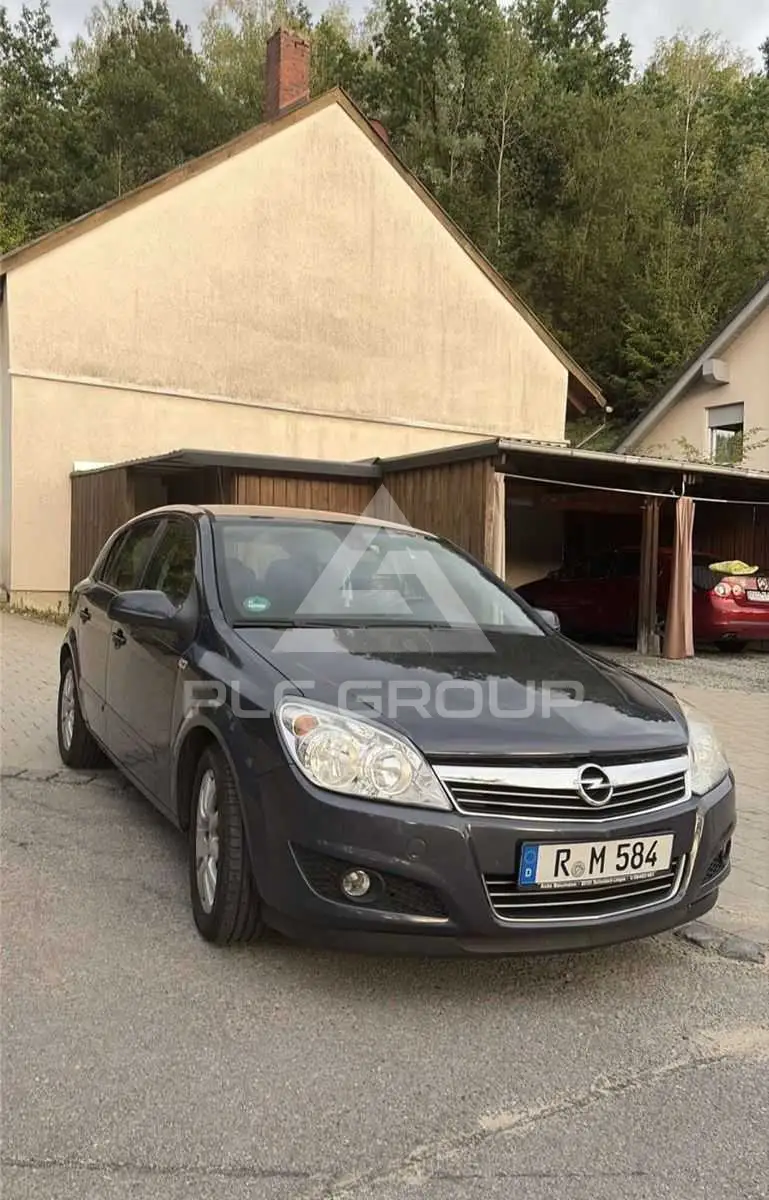 2008 Opel Astra