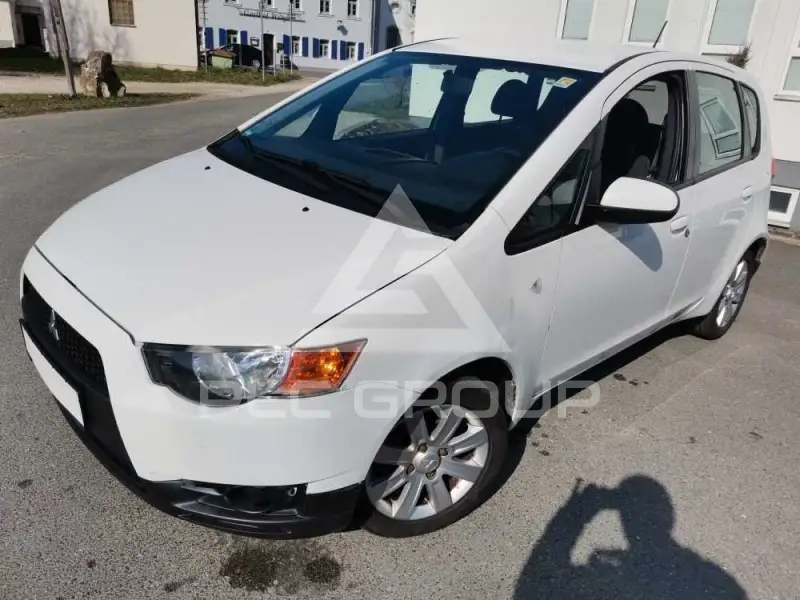 2009 Mitsubishi Colt