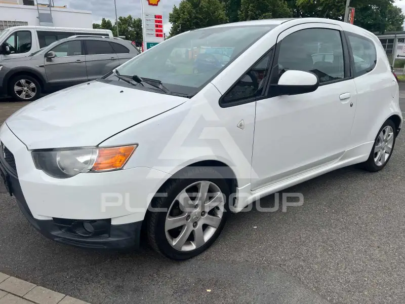 2009 Mitsubishi Colt