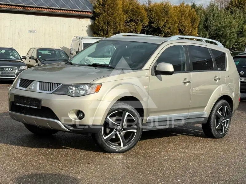 2009 Mitsubishi OUTLANDER
