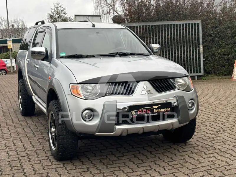 2009 Mitsubishi L200