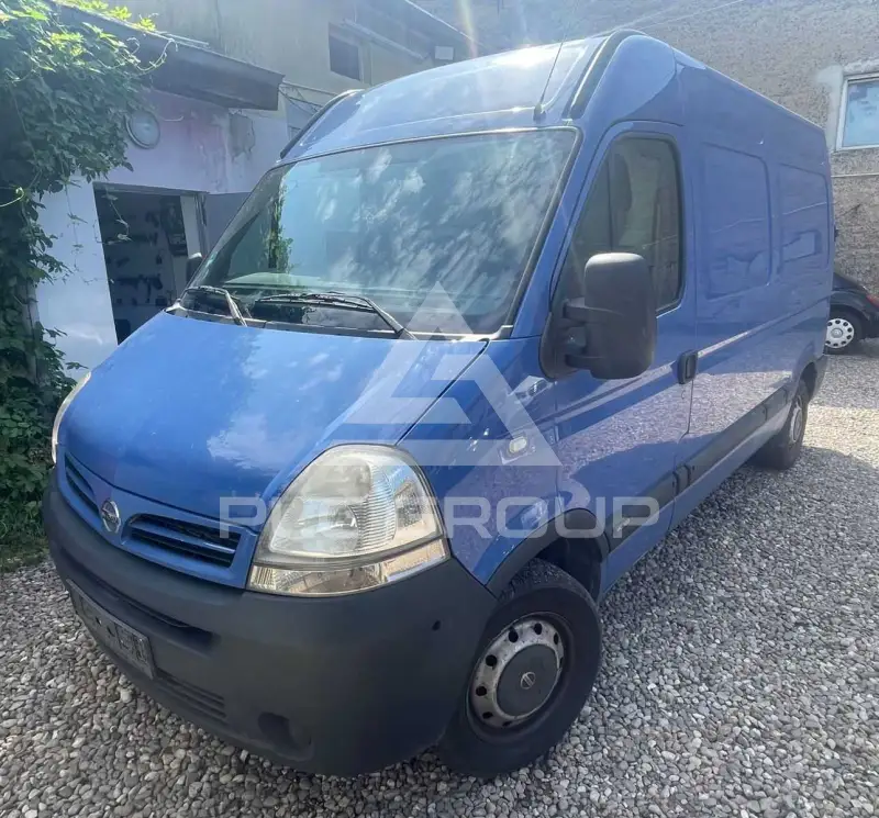 2009 Nissan Interstar