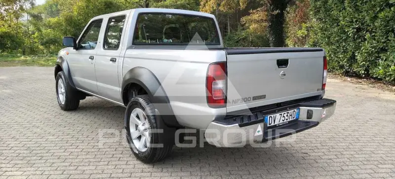 2009 Nissan Navara