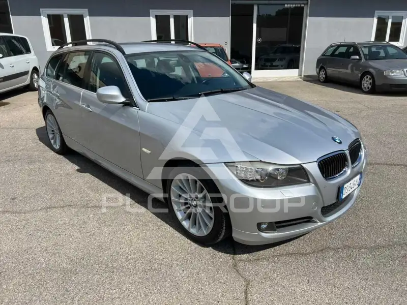 2009 BMW 325