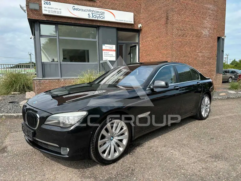2009 BMW 750
