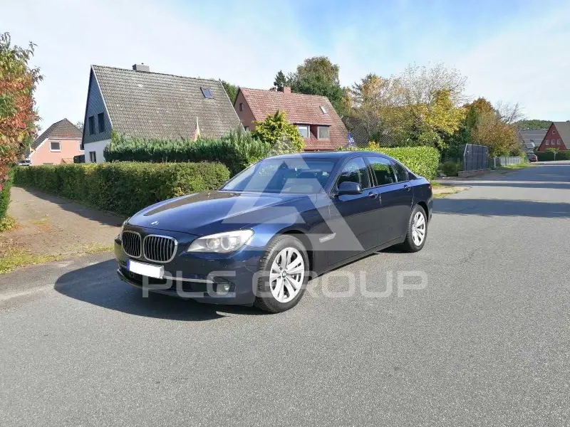 2009 BMW 750