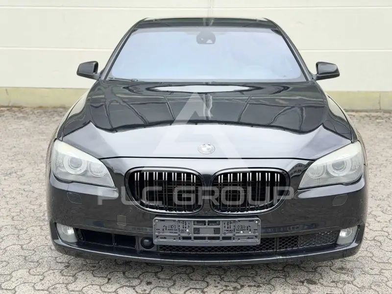2009 BMW 750