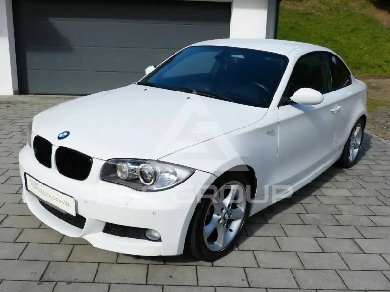 2009 BMW 1 series