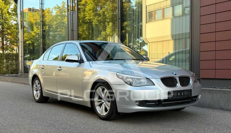 2009 BMW 523
