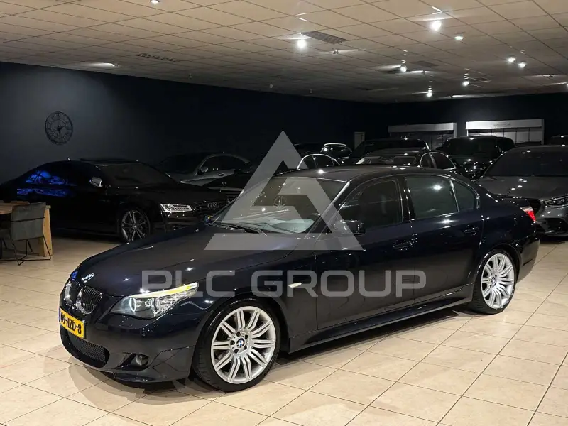 2009 BMW 523
