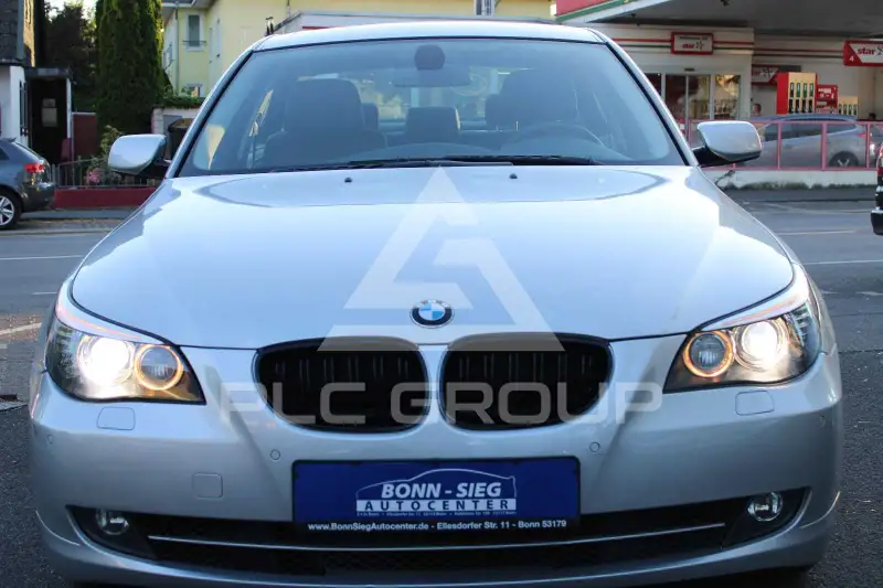 2009 BMW 525