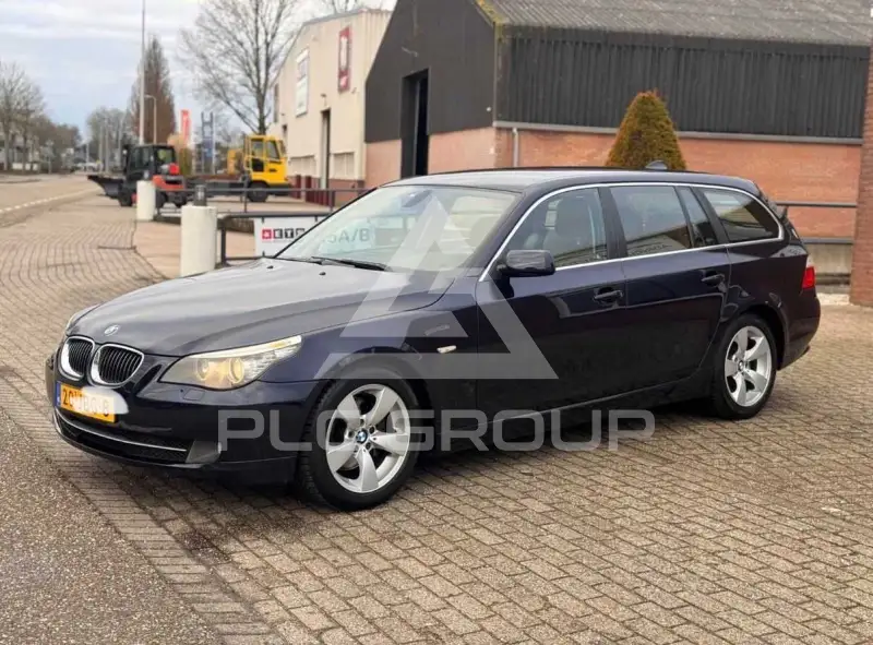 2009 BMW 525