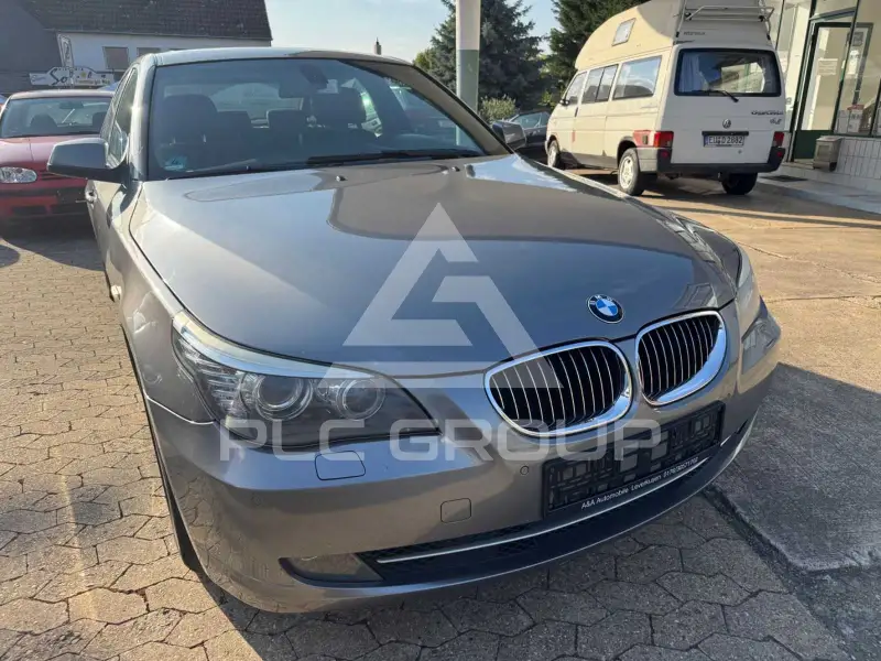 2009 BMW 525