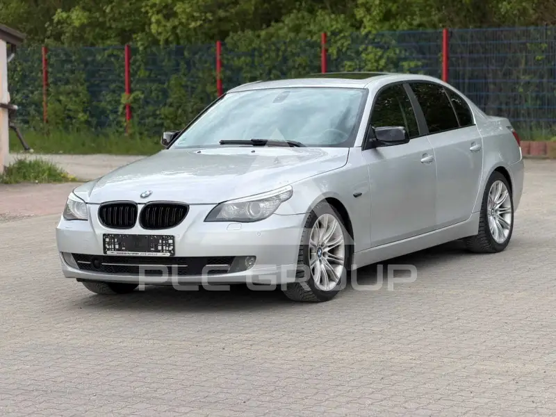 2009 BMW 525