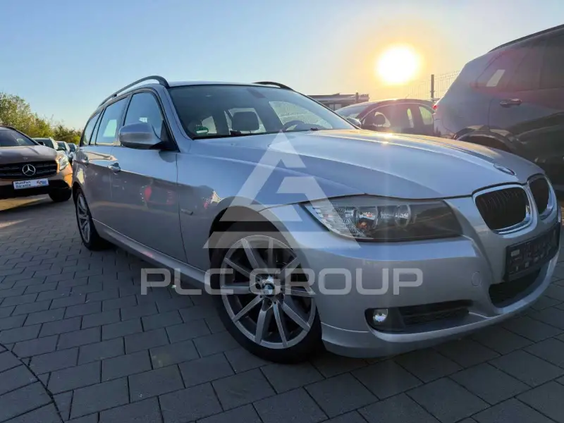 2009 BMW 320
