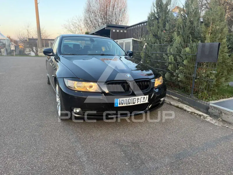 2009 BMW 320