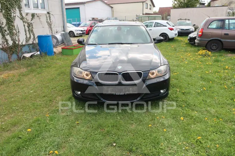 2009 BMW 320