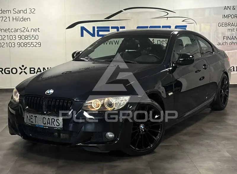 2009 BMW 320