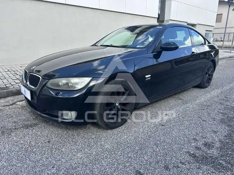 2009 BMW 320