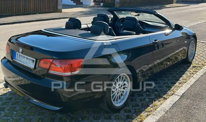 2009 BMW 320