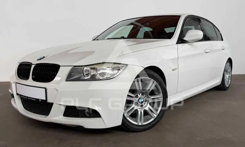 2009 BMW 320