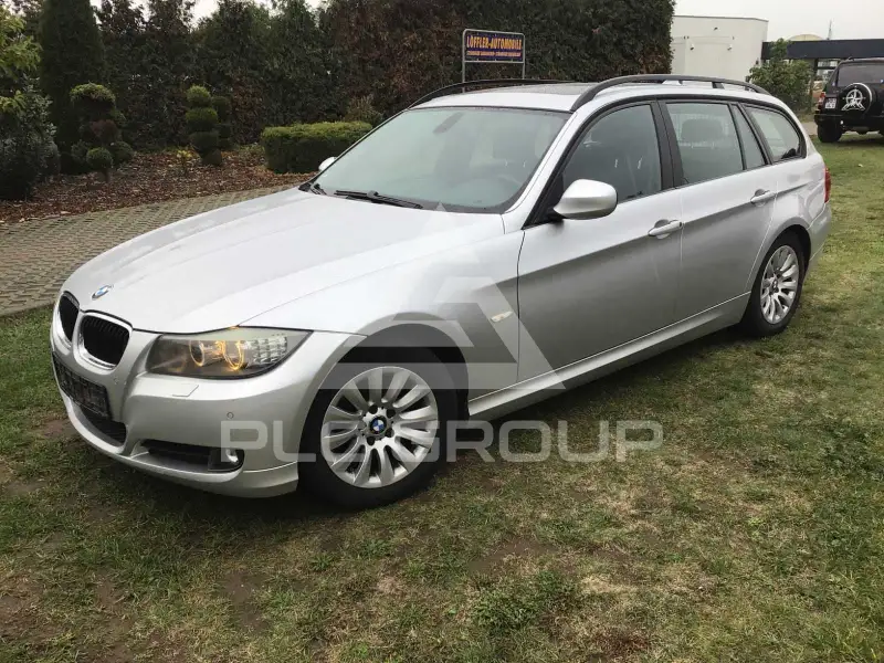 2009 BMW 320