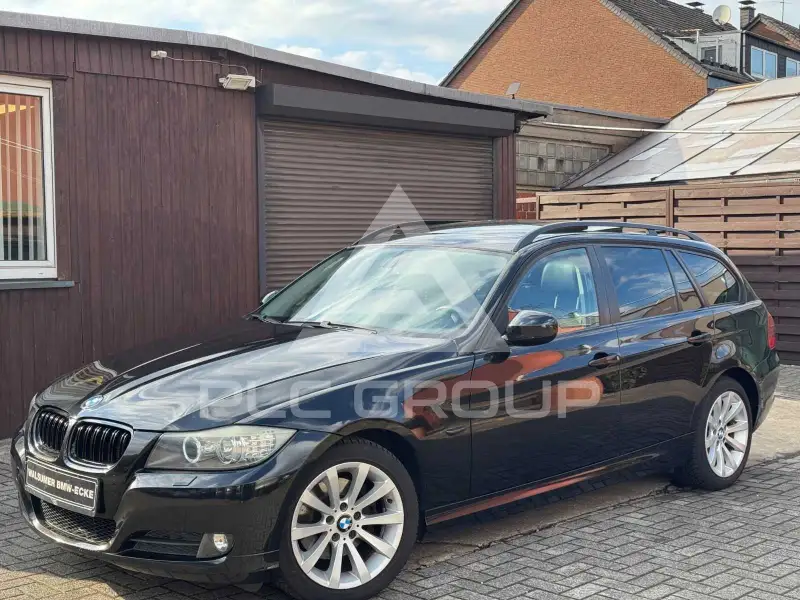 2009 BMW 320