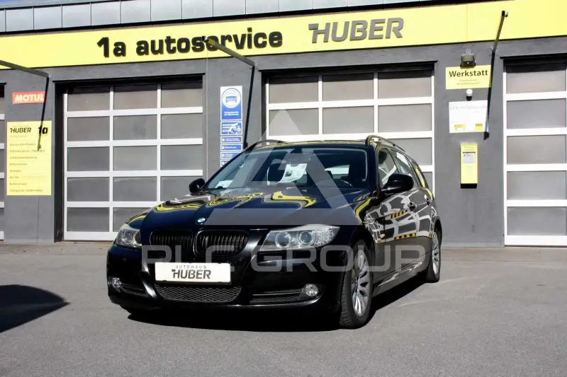 2009 BMW 320