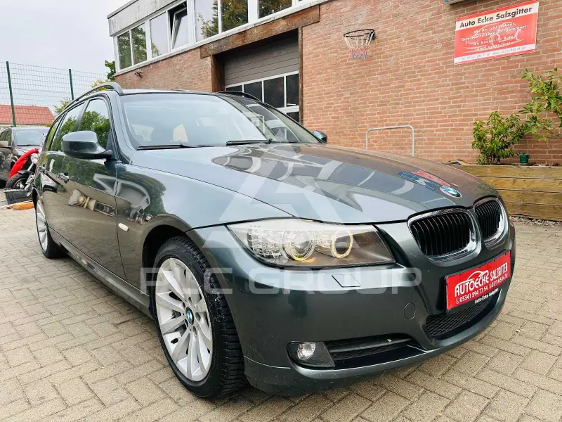 2009 BMW 320
