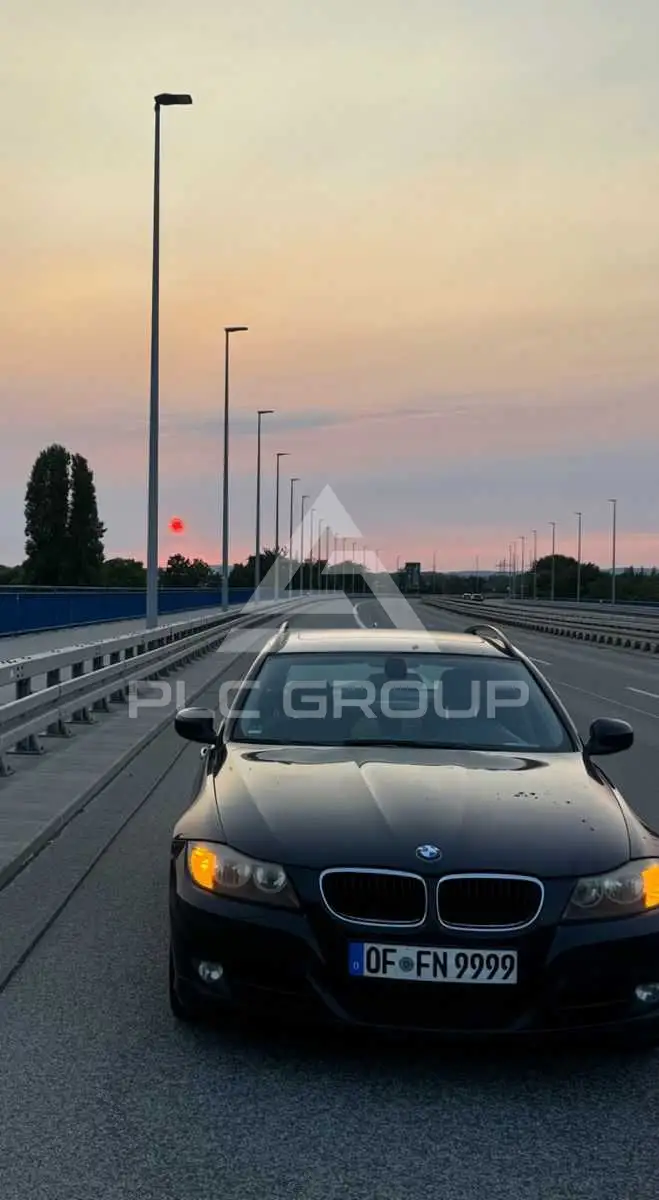 2009 BMW 320