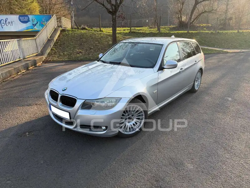 2009 BMW 320
