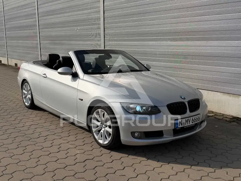 2009 BMW 320