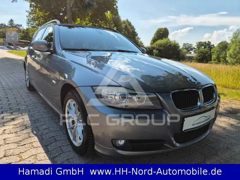 2009 BMW 320