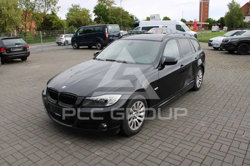 2009 BMW 320