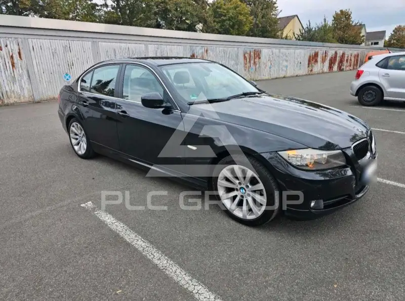 2009 BMW 320