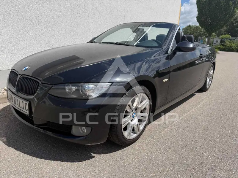 2009 BMW 320