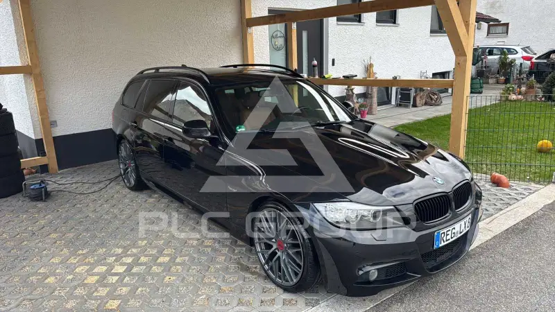 2009 BMW 320