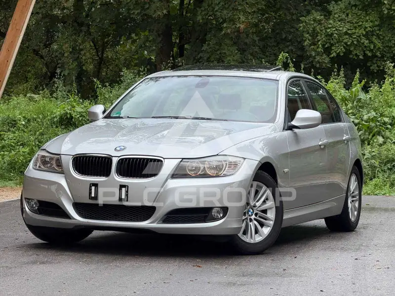 2009 BMW 320
