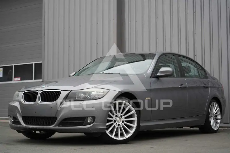2009 BMW 320