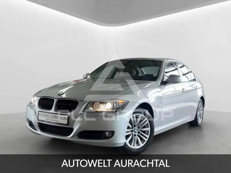 2009 BMW 320