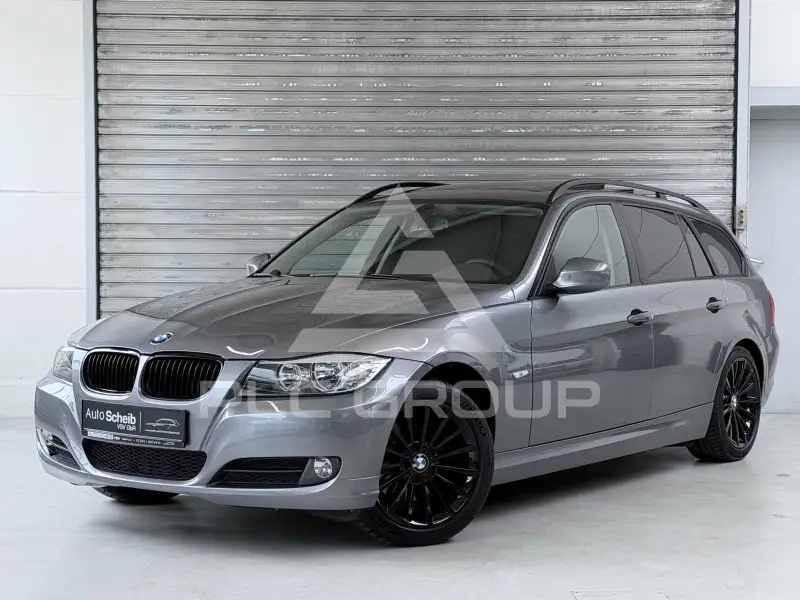 2009 BMW 320