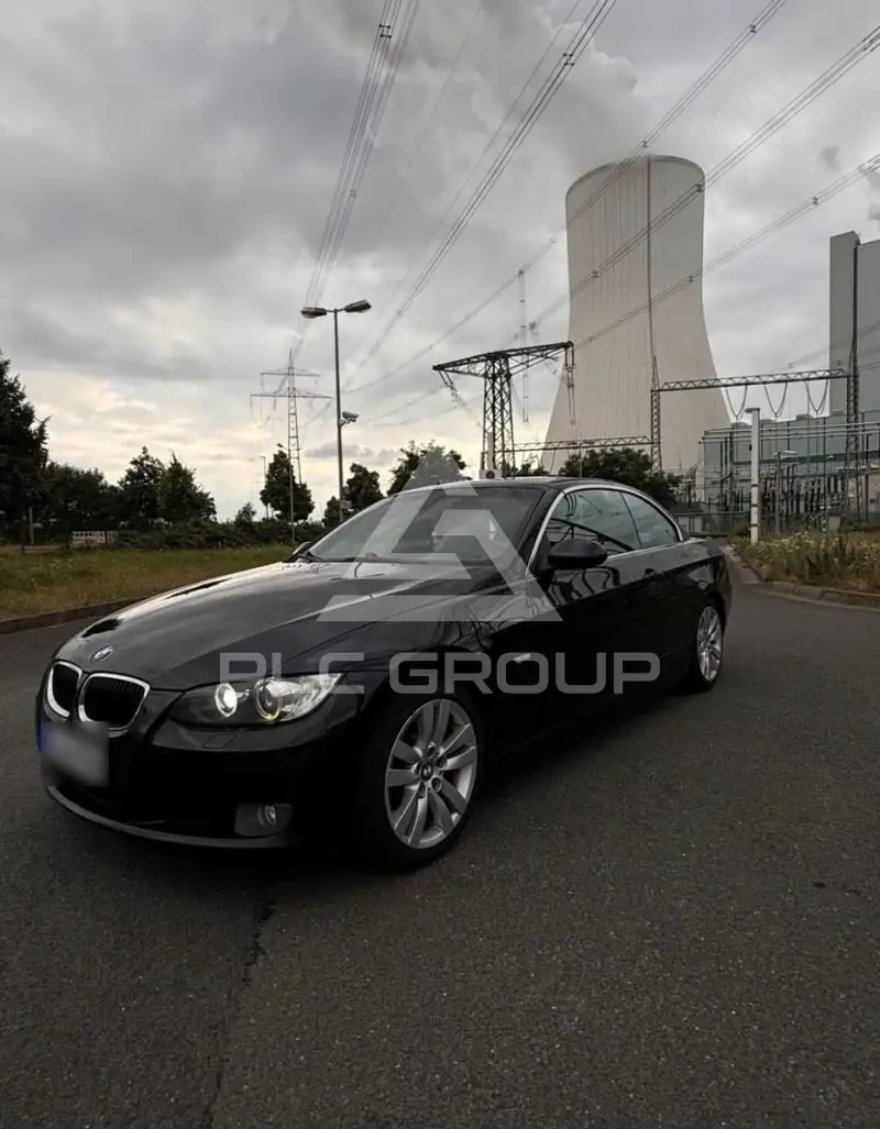 2009 BMW 320