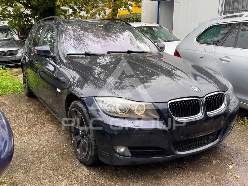 2009 BMW 320