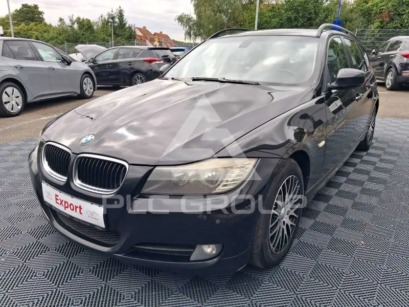 2009 BMW 320