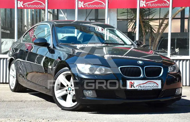 2009 BMW 320