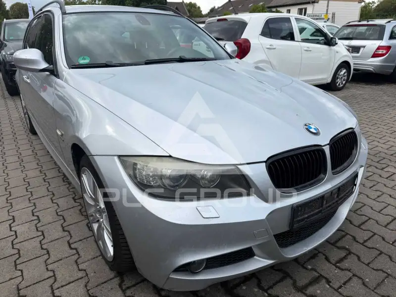 2009 BMW 330