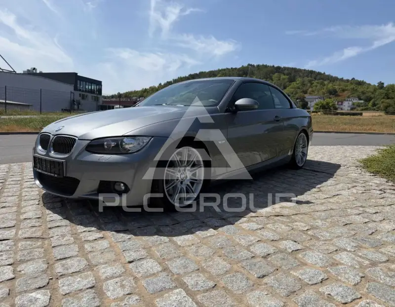 2009 BMW 330