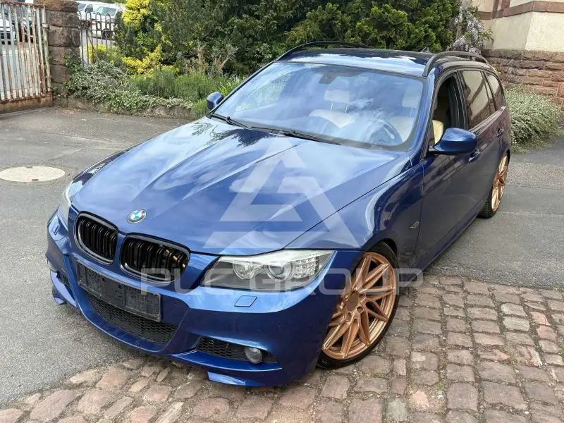 2009 BMW 330