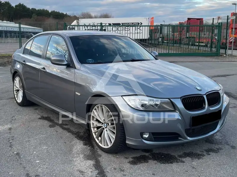 2009 BMW 330